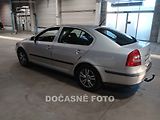 Škoda Octavia (2007) 1.6 FSi, AC, tempo - náhled 1