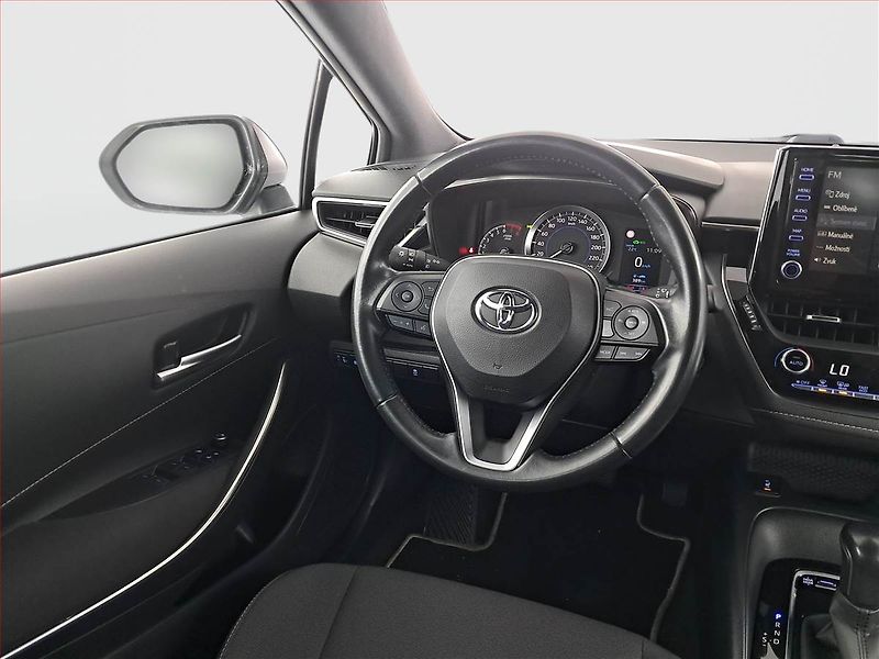 Toyota Corolla (2022) Active 2.0 Hybrid - fotka 7 z 25