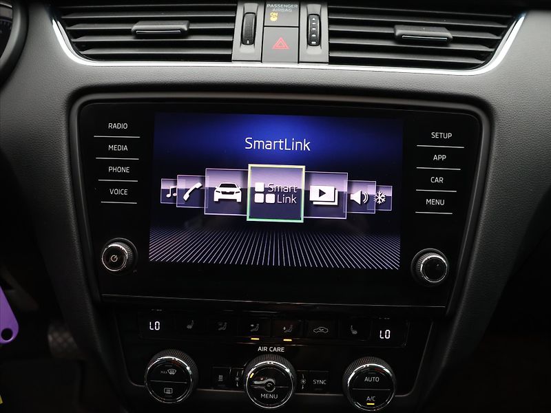 Škoda Octavia Scout 2,0 TDI 135kW DSG 4x4 - fotka 17 z 26