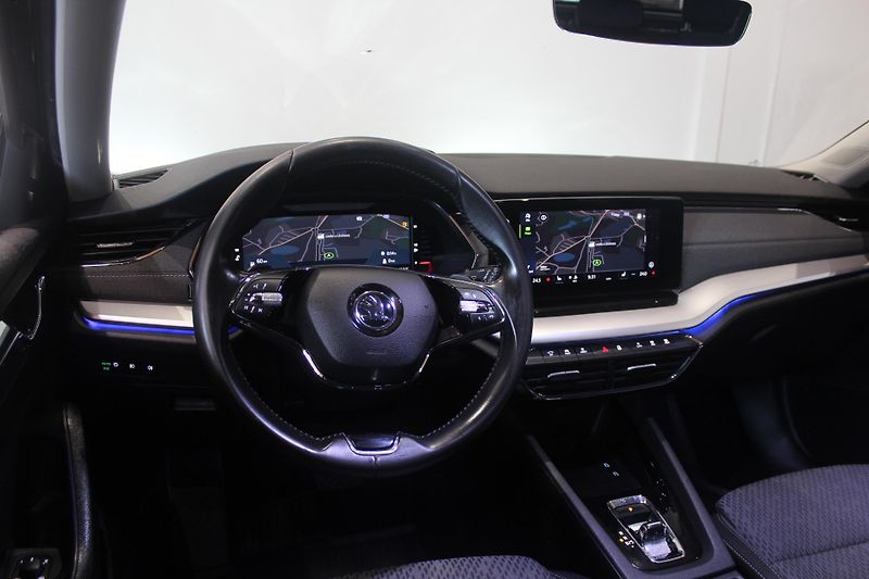 Škoda Octavia (2020) IV 2.0TDI DSG Display LED  - fotka 35 z 38