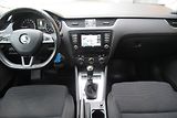 Škoda Octavia 2.0 TDI DSG NAVIGACE XENONY - náhled 9