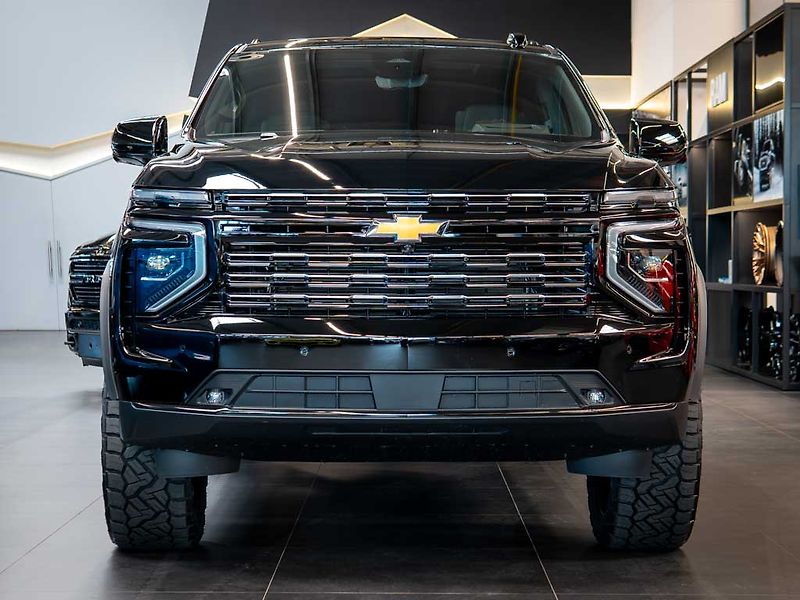 Chevrolet Suburban (2026) 6.2 V8 High Country 2,5 Lift - fotka 12 z 47