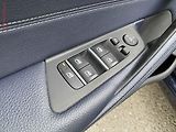 BMW Řada 5 (2018) 2.0 530i xDrive, LuxuryLine - náhled 12