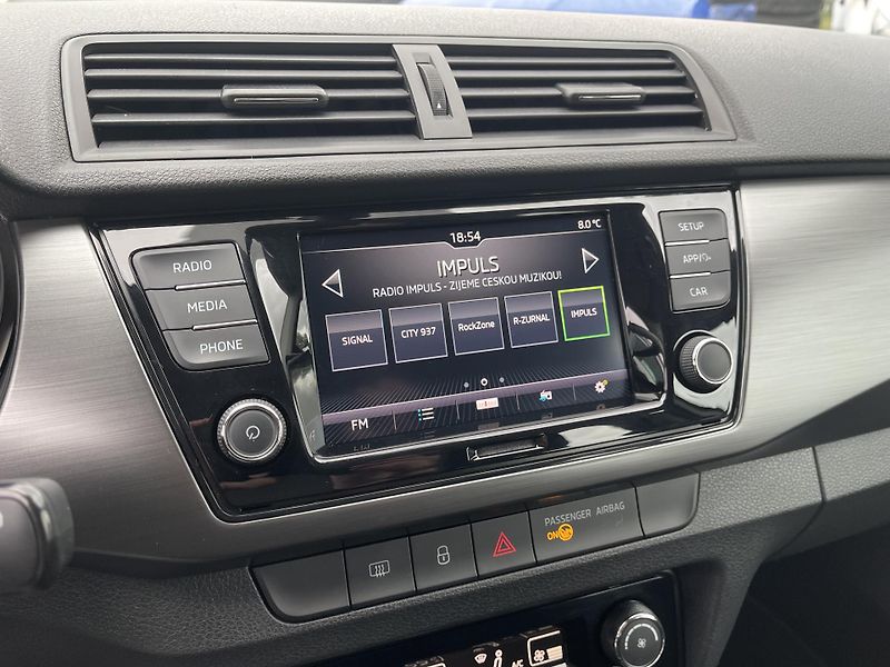 Škoda Fabia 1.0 TSi STYLE NEHAVAR-DPH-ČR ! - fotka 29 z 41
