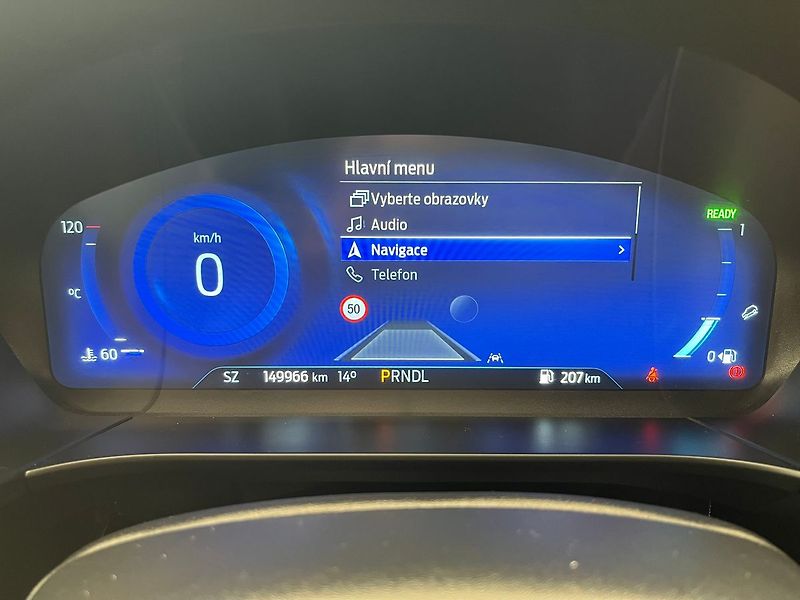 Ford Kuga 2.5 HEV 4x4 TITANIUM - fotka 14 z 78