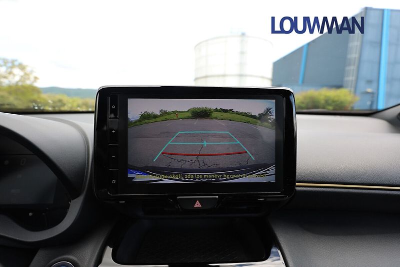 Toyota Yaris Cross AT ADVENTURE AWD-i - fotka 10 z 19