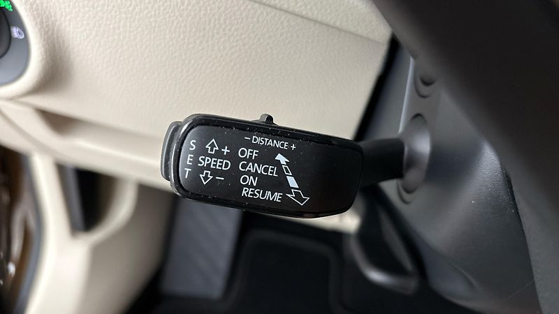 Škoda Superb 2.0 TDI DSG 4x4 L&K - fotka 14 z 31