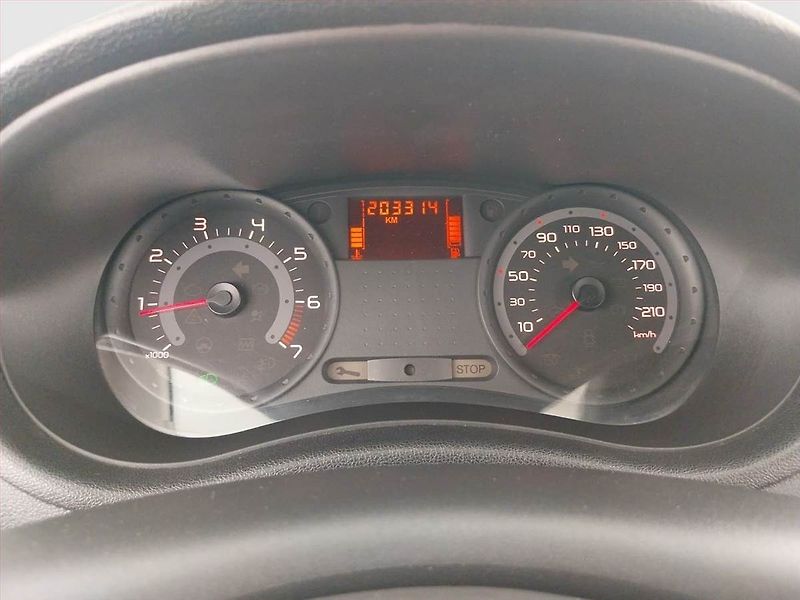 Renault Clio (2007) 1.2 16V , nová STK - fotka 11 z 15
