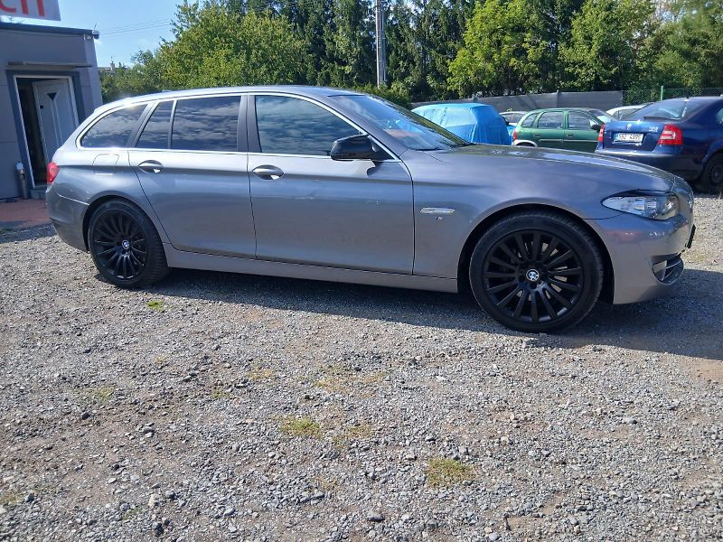 BMW Řada 5 530 D, X Drive,  4x4, 190 kW - fotka 7 z 47
