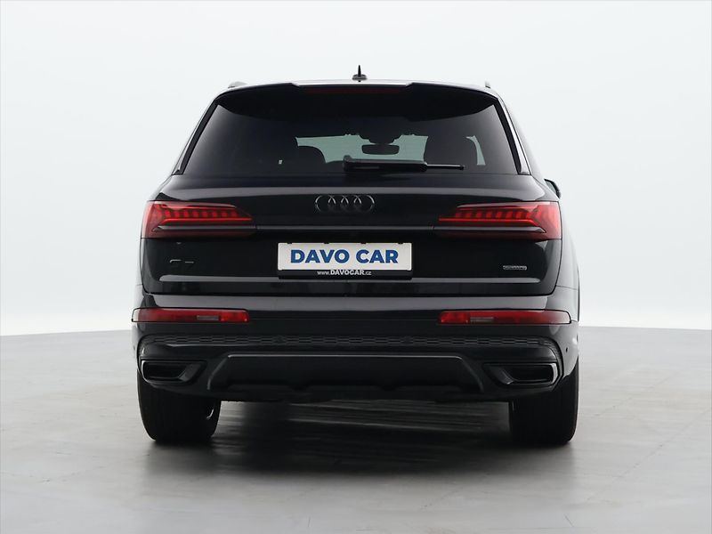 Audi Q7 3,0 50 TDI Quattro S line CZ - fotka 6 z 43