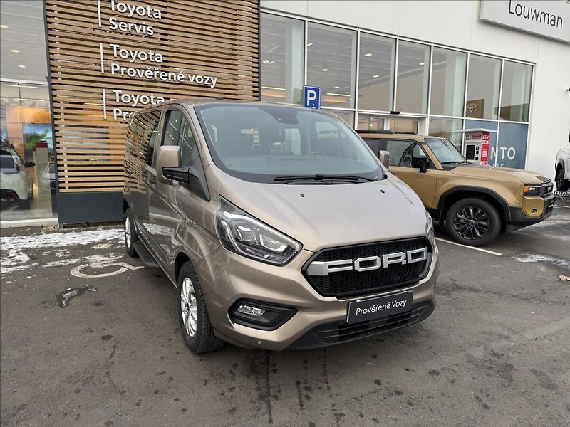 Ford Transit Custom 2,0 TITANIUM L1 - fotka 16 z 19