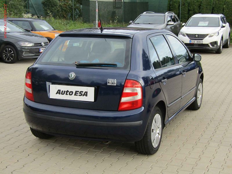Škoda Fabia (2006) 1.2 HTP, 1.maj,ČR, Ambiente - fotka 4 z 16