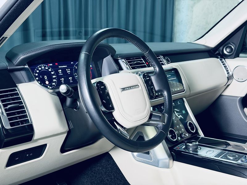 Land Rover Range Rover (2019) 4.4*V8*SD*VOGUE*TOP*CZ - fotka 18 z 45