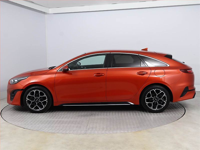 Kia Pro_Ceed (2023) GT-Line 1.5 T-GDI - fotka 3 z 21