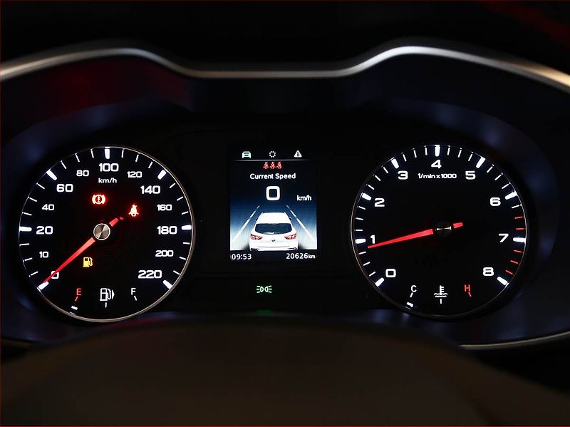 MG ZS (2024) 1.5, Serv.kniha, Tempomat - fotka 11 z 14