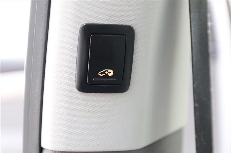 Seat Alhambra 2,0 103KW,AUTOMAT - fotka 47 z 55