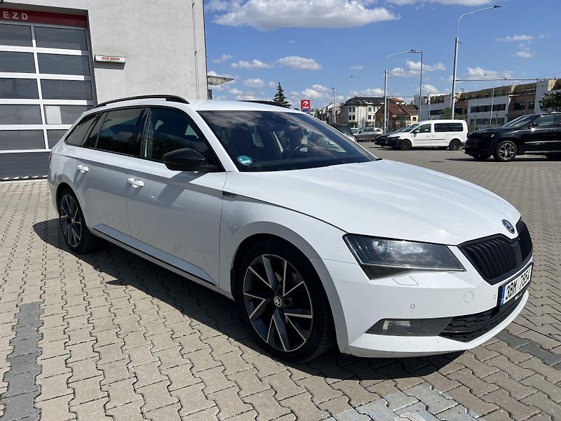 Škoda Superb 2.0 TDi Sportline nez.topeni  - fotka 2 z 18