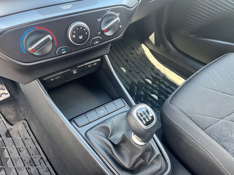 Hyundai Bayon 1.2i/62kW Play - fotka 6 z 24