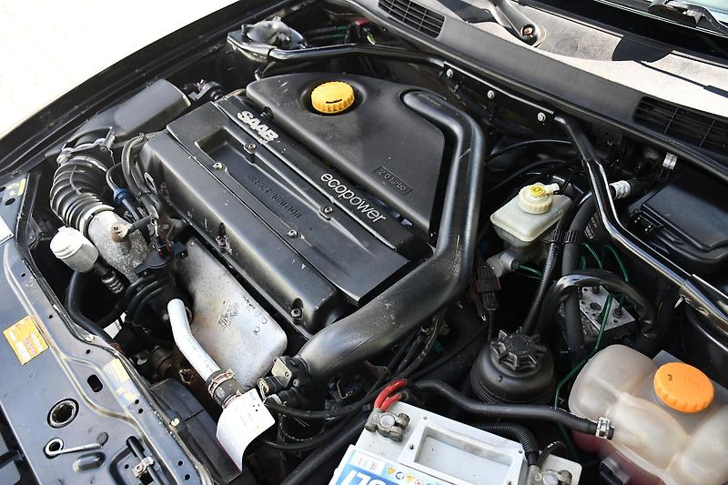 Saab 9-3 Aero TURBO VÝHŘEV TEMP - fotka 42 z 44