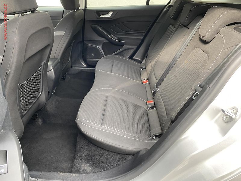 Ford Focus (2022) 1.5 TDCi, Trend Plus, LED - fotka 10 z 17