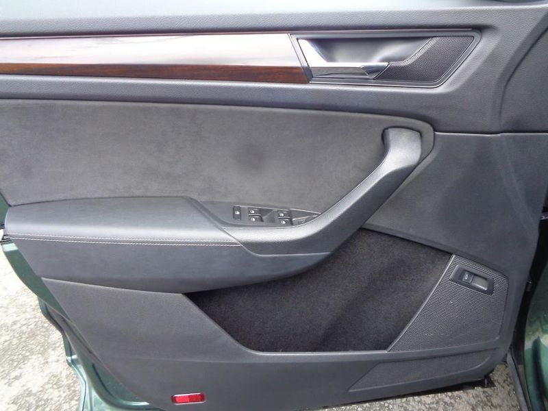 Škoda Kodiaq 2.0 TDI DSG 4x4 SCOUT - fotka 11 z 30
