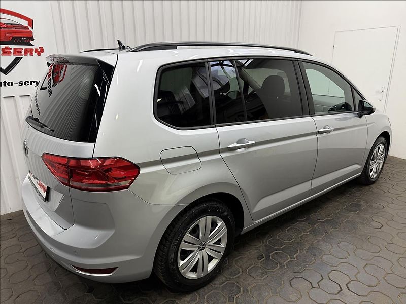 Volkswagen Touran 2.0TDI 2XKOLA 1MAJITEL 84KM! - fotka 8 z 37