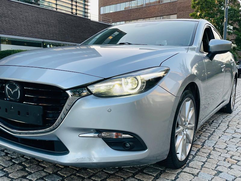 Mazda 3 2.0i AUTOMAT LED KAMERA VÝHŘEV - fotka 47 z 48