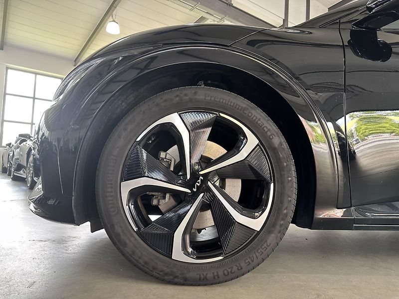 Kia EV6 GT-Line 77.4kWh Pano HuD 360 - fotka 9 z 21