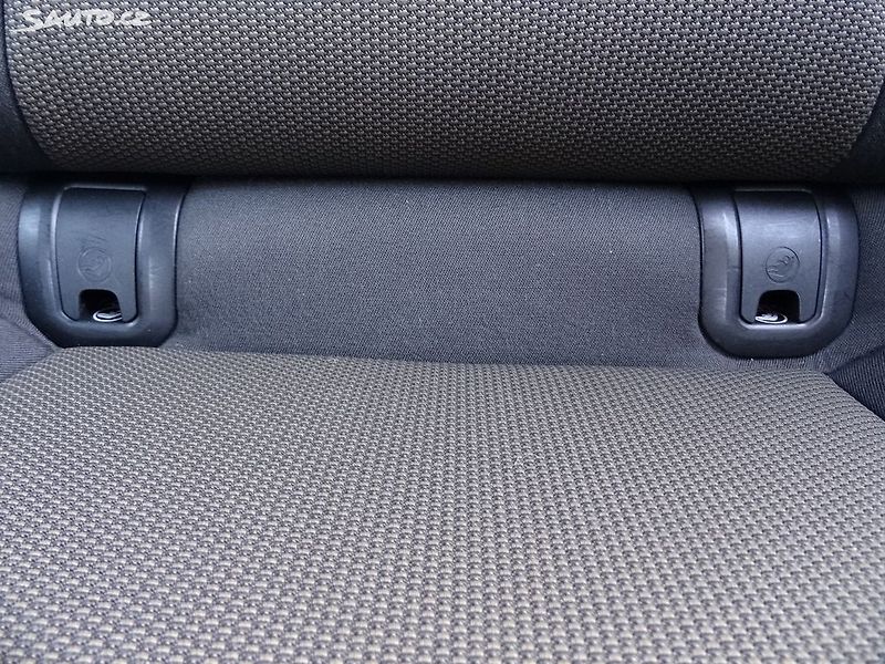 Audi Q3 2.0 TDI 103kW NOVÉ ROZVODY - fotka 23 z 26