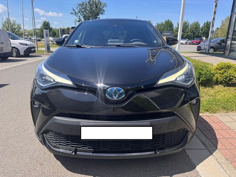 Toyota C-HR 2.0 Executive - fotka 8 z 13