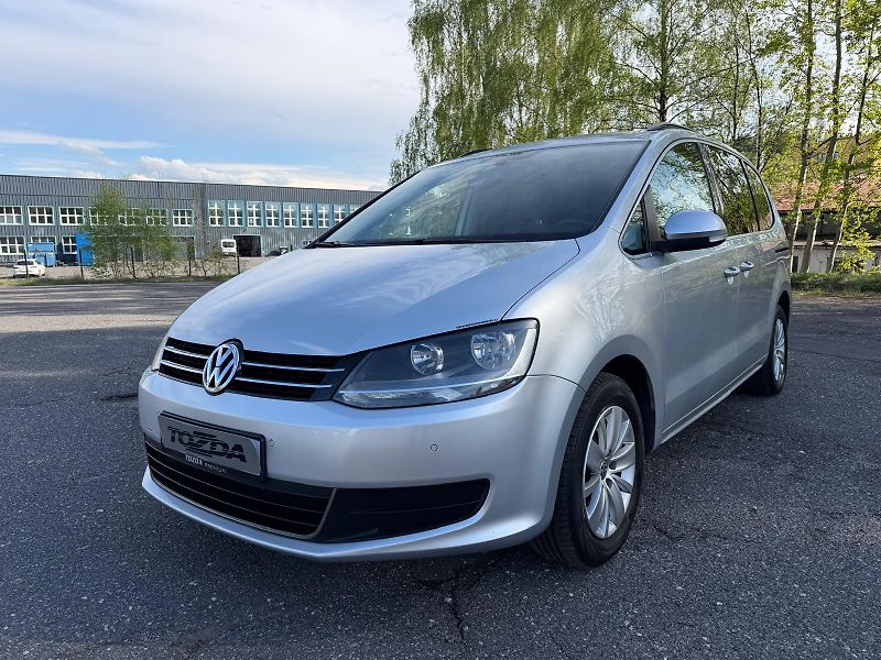 Volkswagen Sharan 2,0 TDI DSG Comfortline/servis - fotka 1 z 30