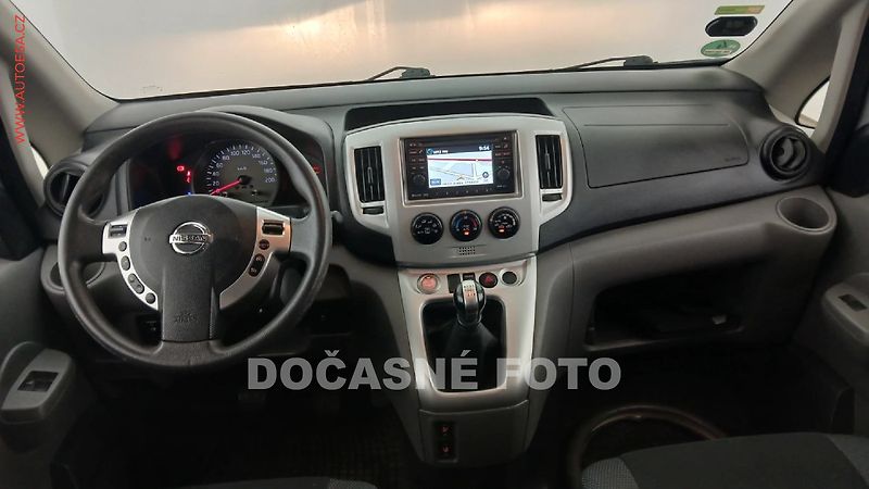 Nissan NV200 (2016) 1.5dCi EVALIA, Navi, kamera - fotka 10 z 16