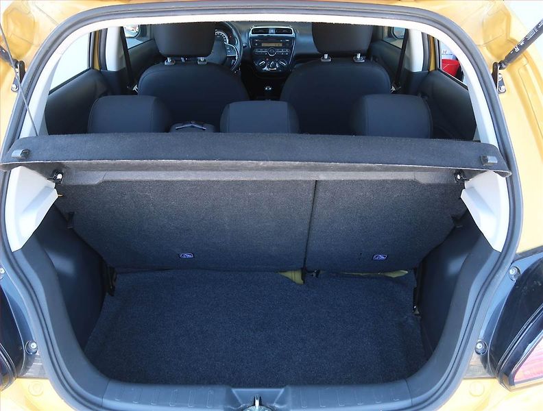 Mitsubishi Space Star (2021) 1.2 MIVEC, Serv.kniha - fotka 13 z 17