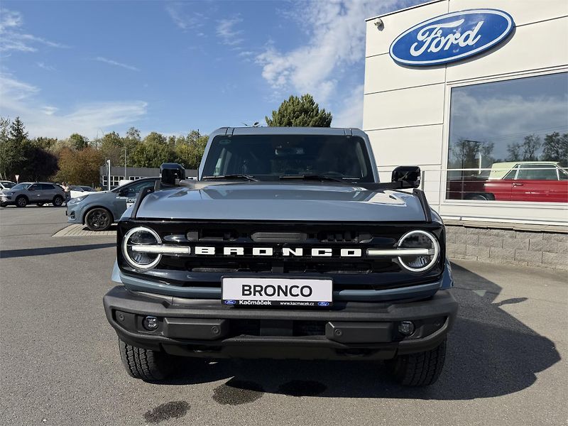 Ford Bronco Outer Banks, 5dveřová, 2.7 Eco - fotka 8 z 21