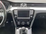 Volkswagen Passat (2015) 2.0TDI, LED, navi - náhled 12