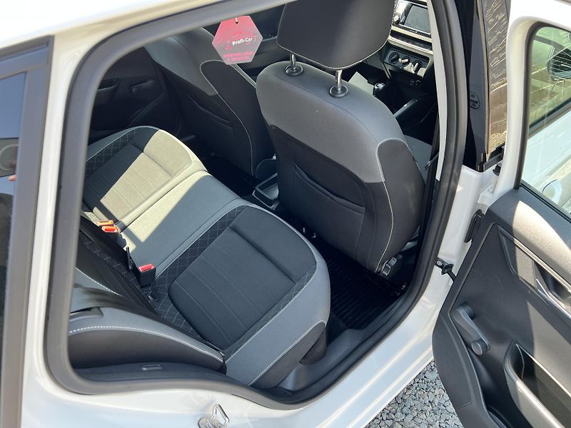 Škoda Fabia (2020) 1.0 TSI Ambition,1.MAJ,CZ,DPH - fotka 23 z 26