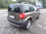 Škoda Yeti 2.0TDI 4X4 103KW,KRÁSNÝ,140TKM - náhled 3