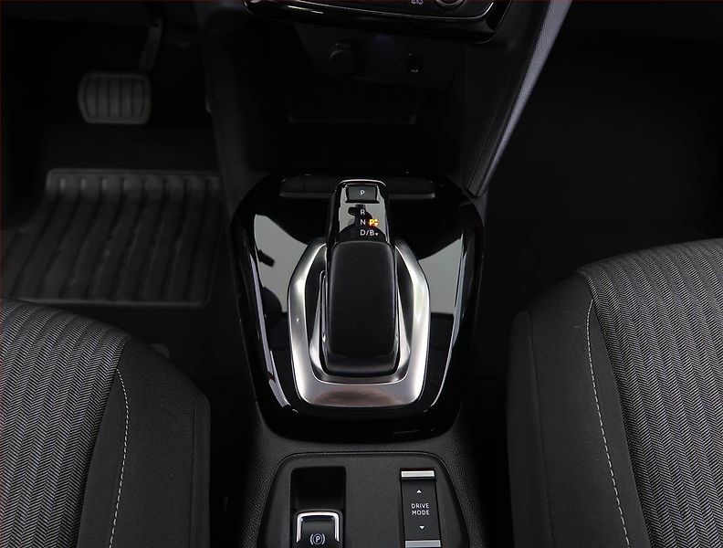 Opel Corsa (2020) 50 kWh, SoH 92%, Automat - fotka 13 z 22