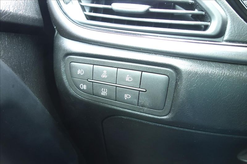Fiat Tipo 1,4 T-JET 88KW, ČR, SERVIS.KN. - fotka 32 z 38