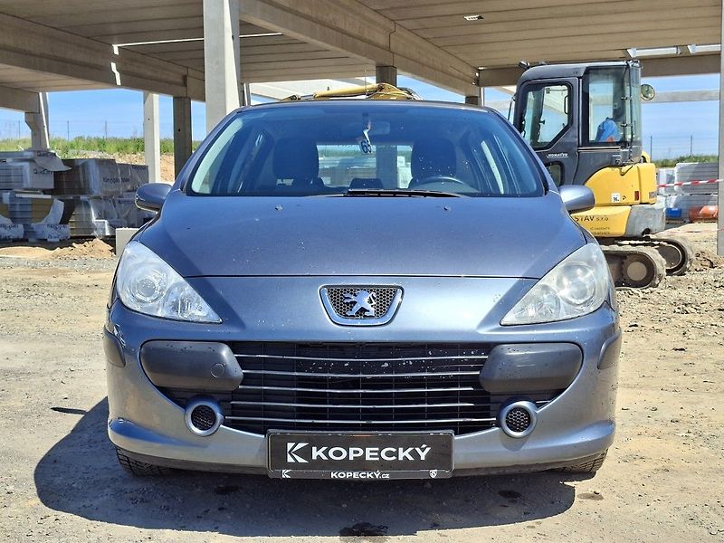 Peugeot 307 1,4i 16V 90k M5 - fotka 7 z 20