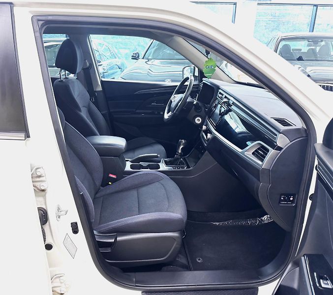 SsangYong Korando 1.5 T-GDI,120KW,1. MAJITEL, ČR - fotka 12 z 15