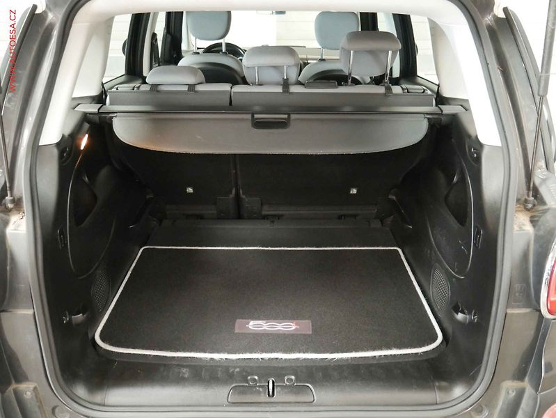 Fiat 500L (2014) 1.4 T-Jet, 1.maj, AC, park - fotka 7 z 19