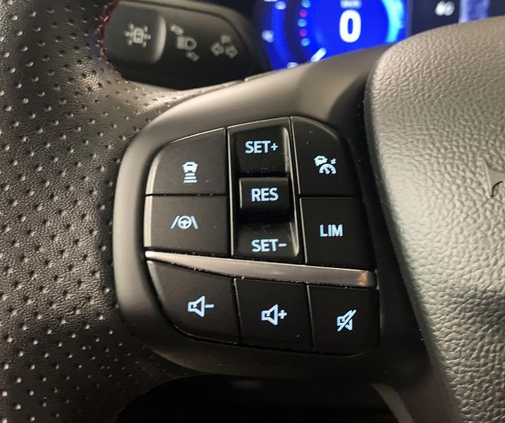 Ford Kuga ST-Line X PHEV, ČR, 1.MAJ - fotka 16 z 28