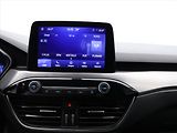 Ford Kuga 2,5 Hybrid 140kW AWD Titanium - náhled 18
