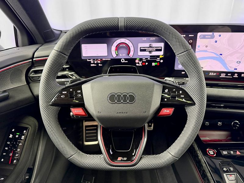 Audi RS 5 AVANT QUATTRO 470 kW, 285 KM/H - fotka 10 z 37