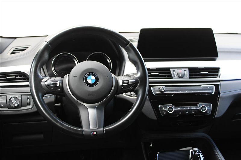 BMW X2 20d xDrive/M-Paket/TOP/CZ - fotka 15 z 40