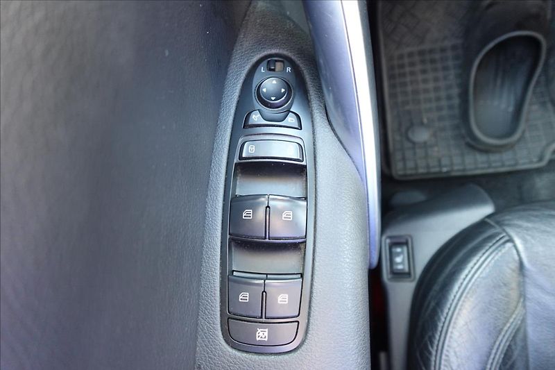 Mercedes-Benz Ostatní 2,3 CDI  250D 4MATIC PROGRESSI - fotka 19 z 35
