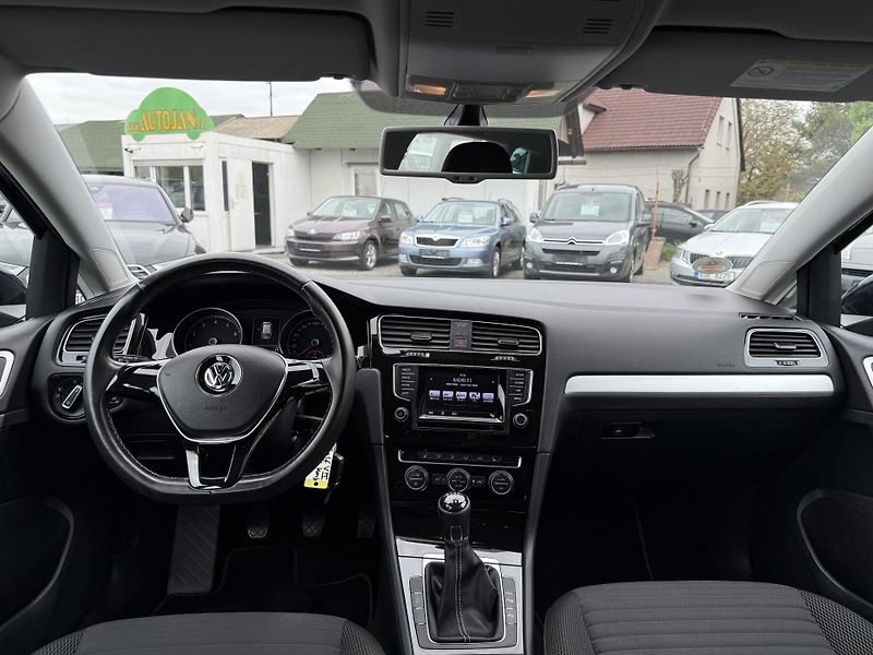 Volkswagen Golf 1.4 TSI CUP - fotka 7 z 13