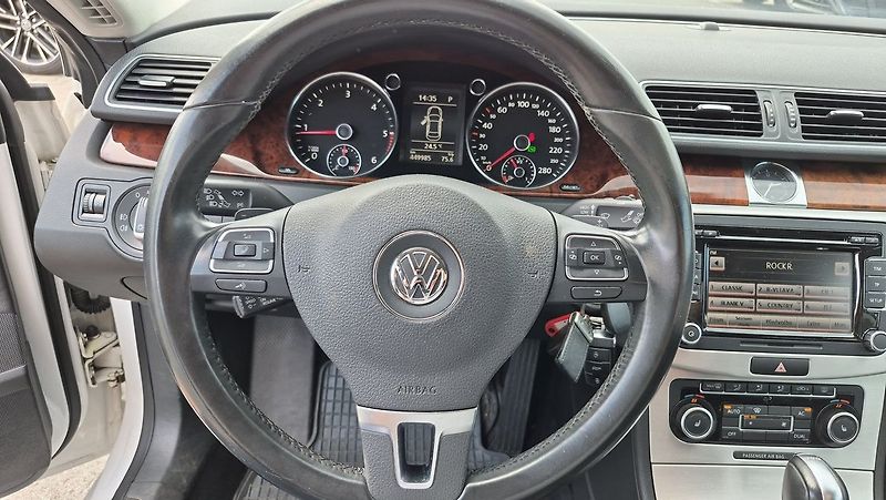 Volkswagen CC 2.0 125 kW DSG - fotka 13 z 24