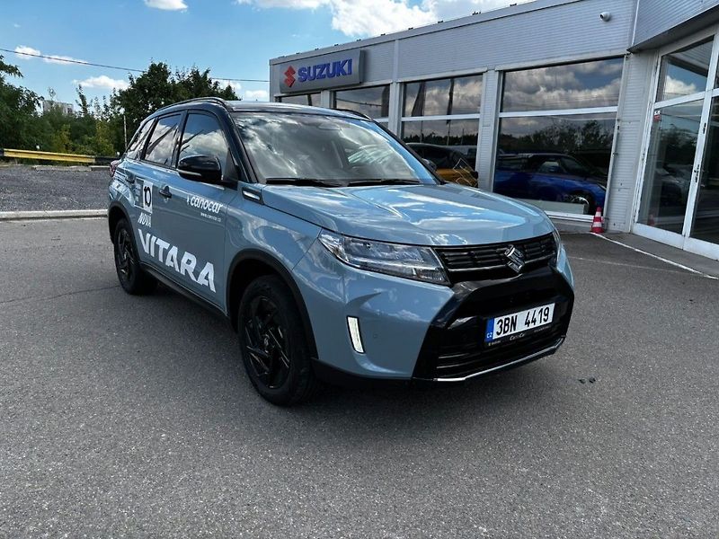 Suzuki Vitara 4x4 Black Edition - fotka 1 z 13